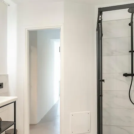 Ferienhaus Grapeful - Center - 8 Pax - Free Park Canelli