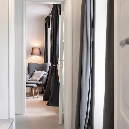 Grapeful - Center - 8 Pax - Free Park *